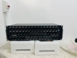MIDAS DL32 Stage Box