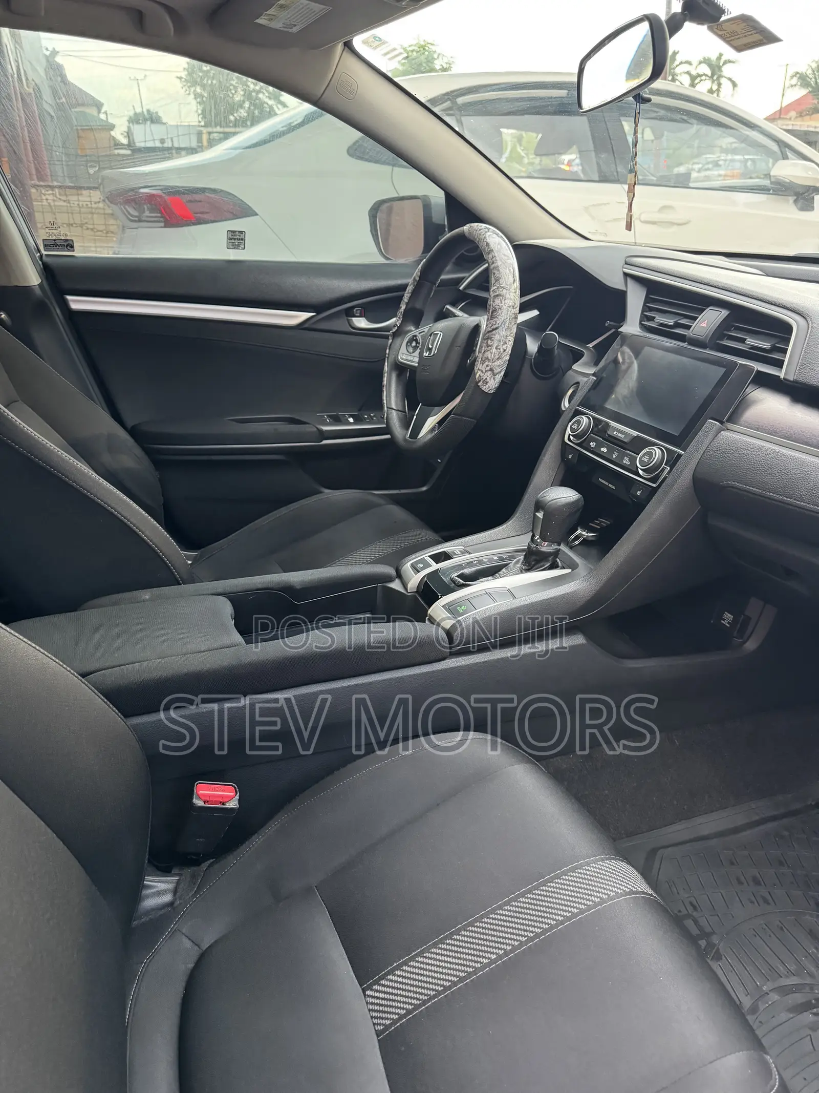 Honda Civic EX-L 4dr Sedan (1.5L 4cyl) 2016 Silver