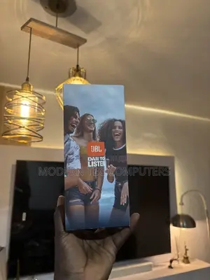 JBL Flip 7 — Portable Bluetooth Speaker