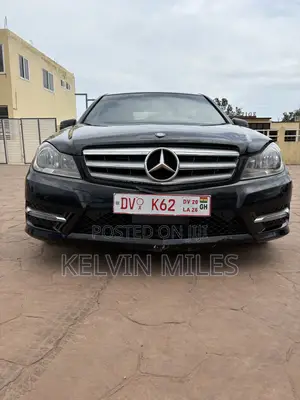 Mercedes-Benz C250 2014 Black