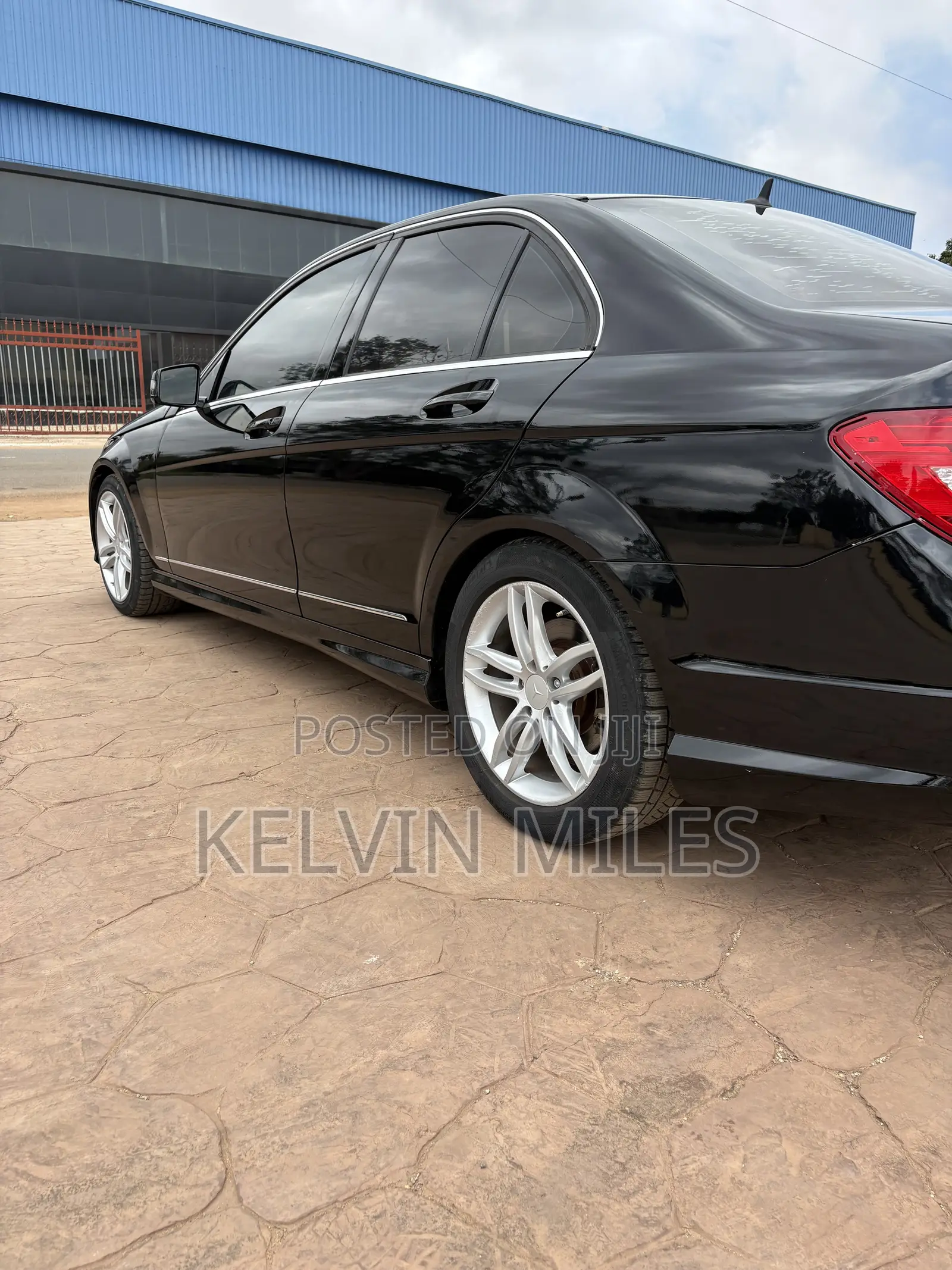 Mercedes-Benz C250 2014 Black