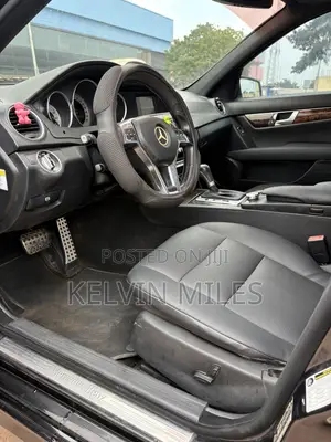 Mercedes-Benz C250 2014 Black