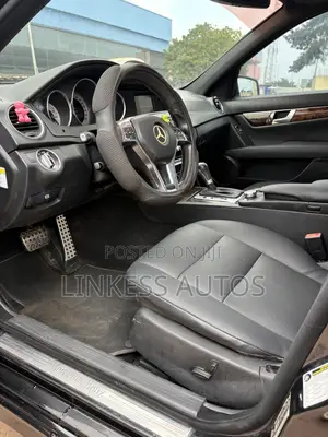 Mercedes-Benz C250 2014 Black