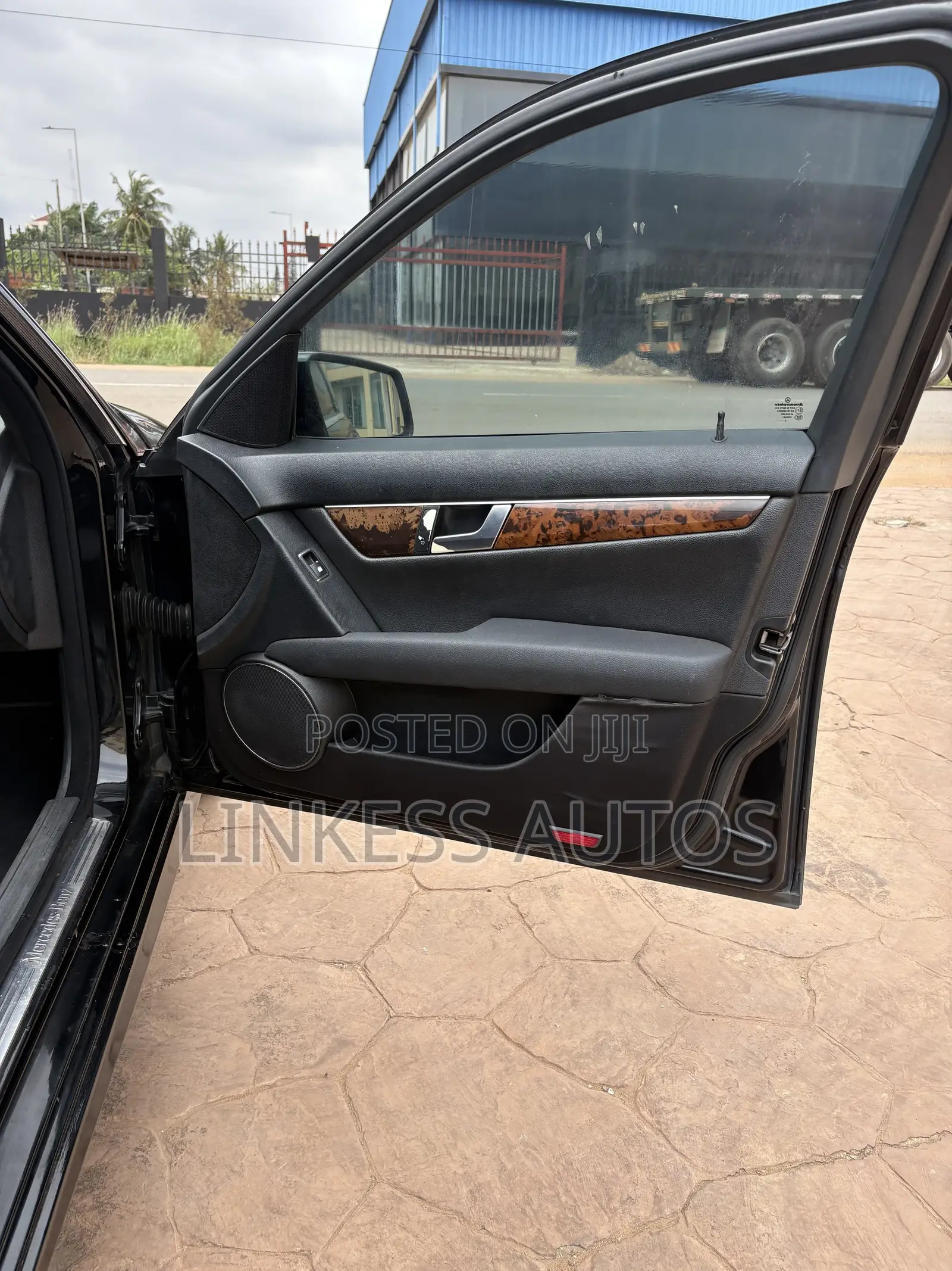 Mercedes-Benz C250 2014 Black
