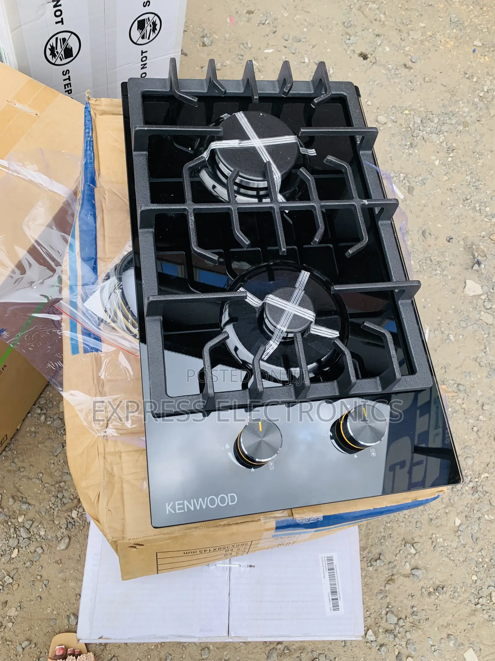 Newly in Box Gas Cooker Built in Kenwood 2burner Black
