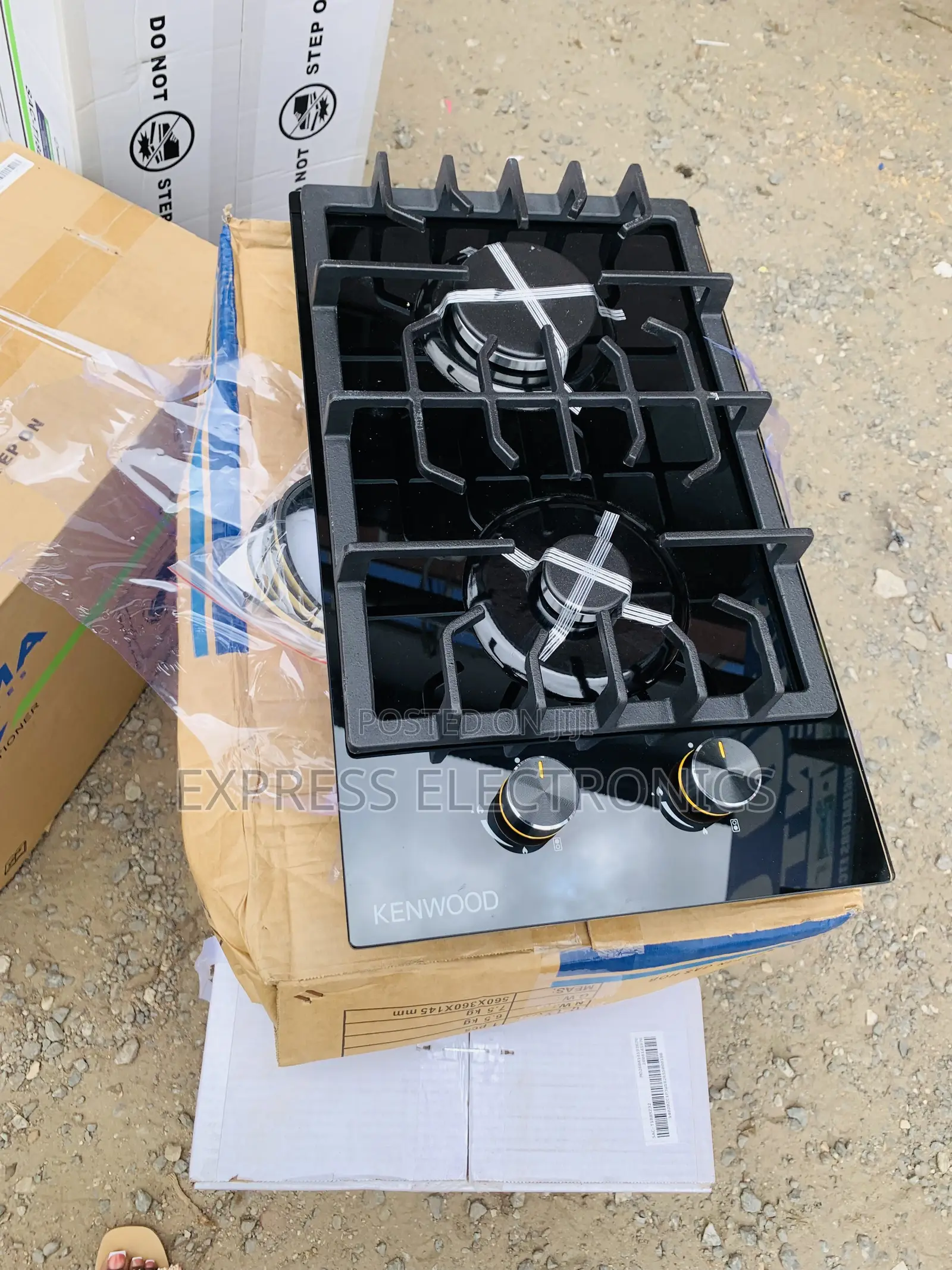 Newly in Box Gas Cooker Built in Kenwood 2burner Black