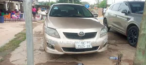Toyota Corolla 2009 Brown