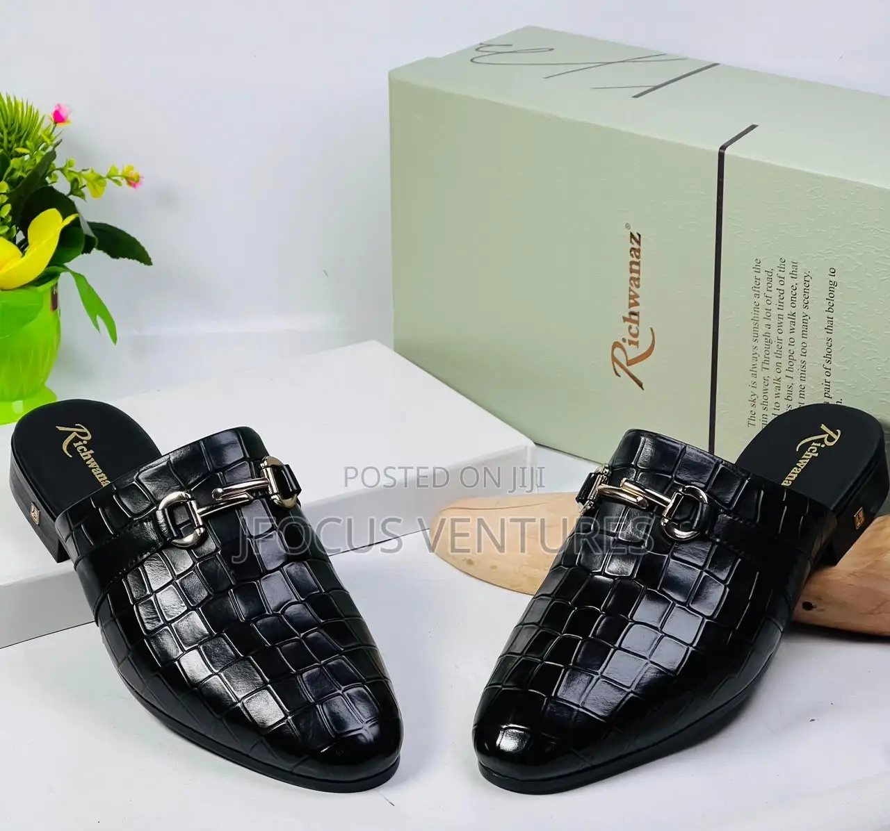 Richwanaz Men’s Leather Halfshoe