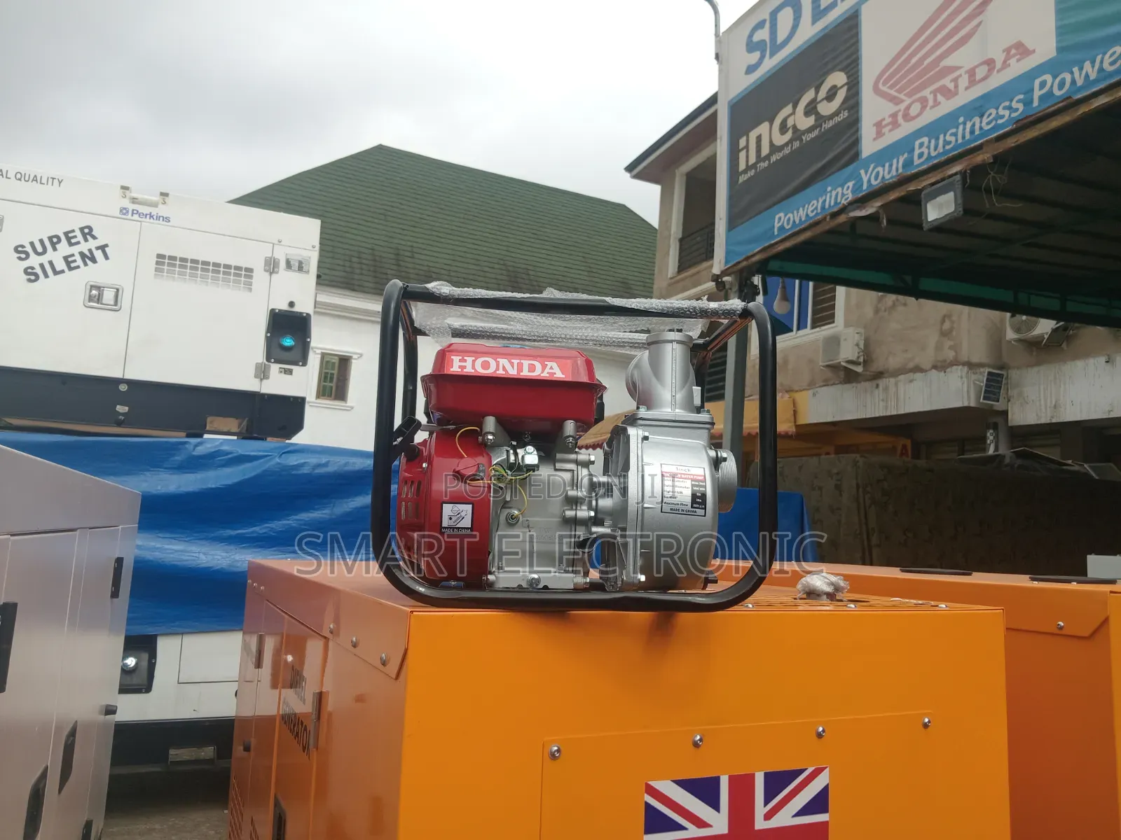 Powerful Honda Water Pump – Ideal for Farms, Construction Water