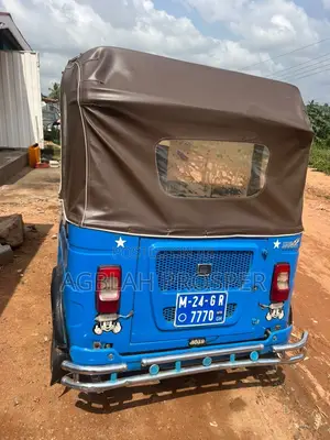 Bajaj RE 2024 Blue