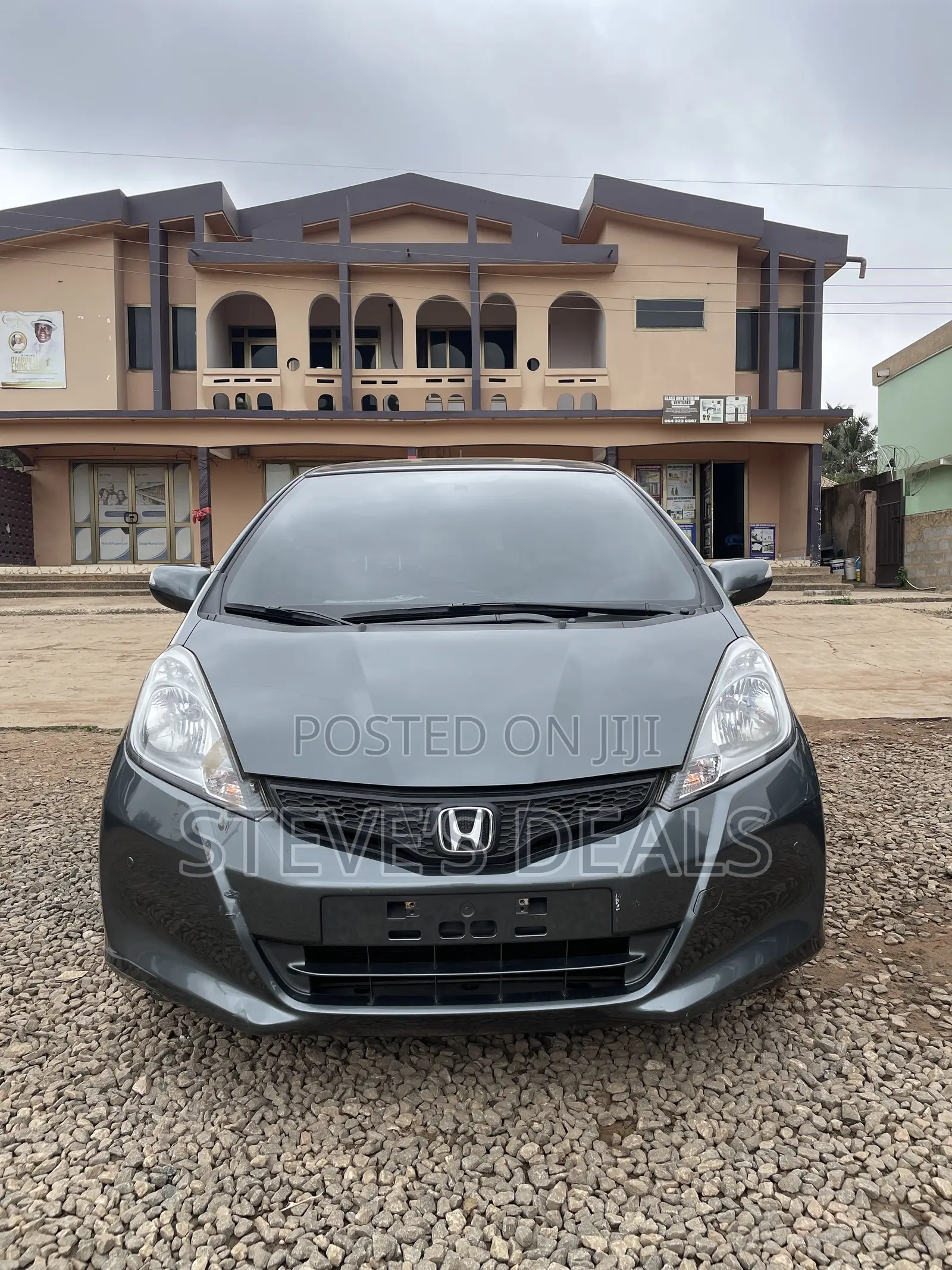Honda Fit Automatic 2012 Gray