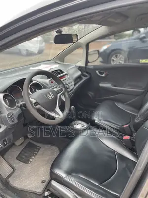 Honda Fit Automatic 2012 Gray