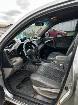 Toyota RAV4 4x4 2007 Silver