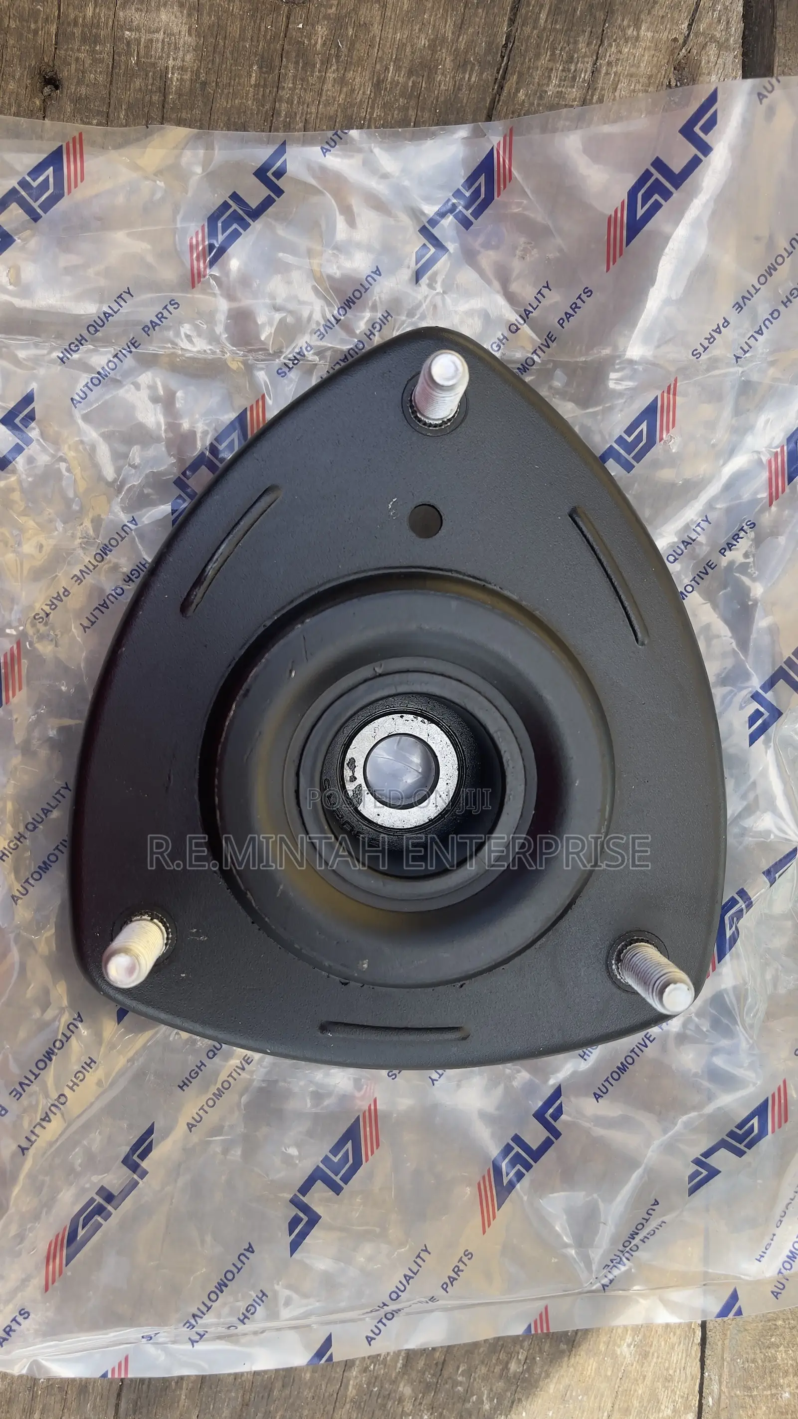 Strut Mounts
