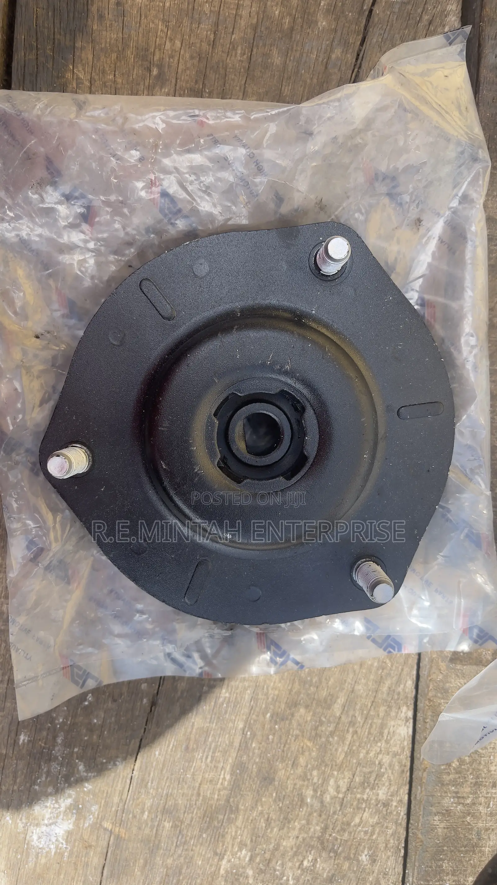 Strut Mounts
