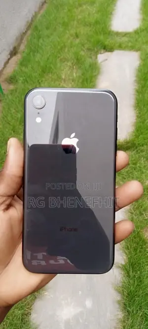 Apple iPhone XR 128 GB Black