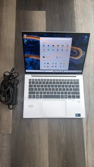 Laptop HP EliteBook 840 G11 16GB Intel Core Ultra 5 SSD 512GB