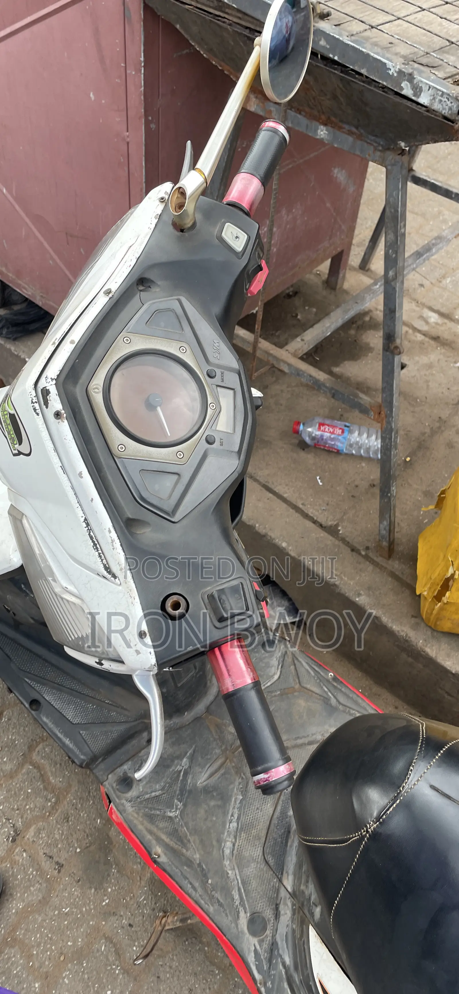 SYM Symnh 2020 White