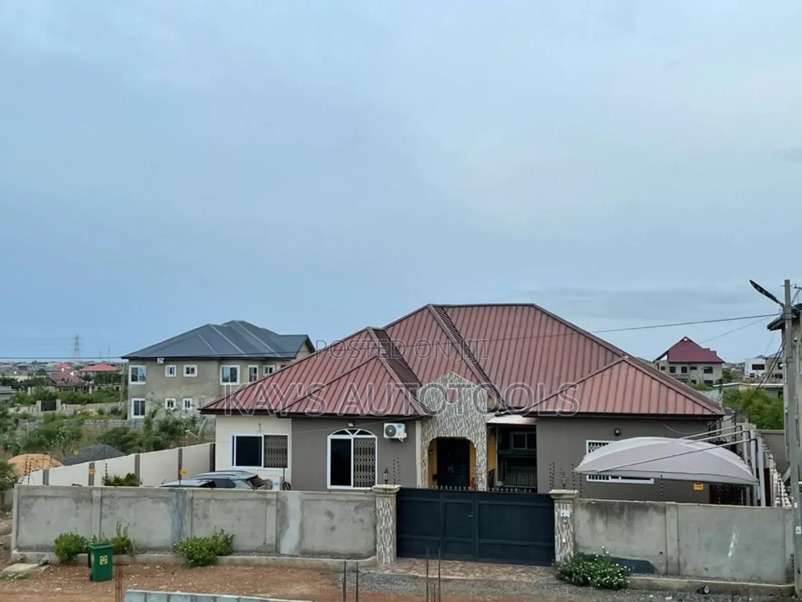 4bdrm House in Community 25 for sale