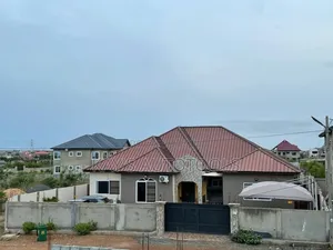 4bdrm House in Community 25 for sale