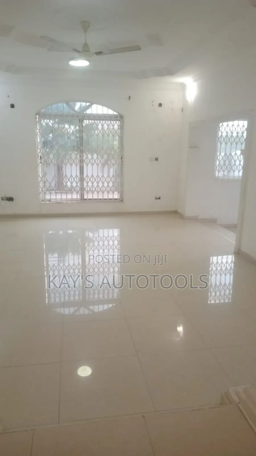 4bdrm House in Community 25 for sale