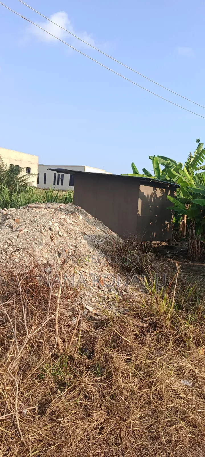 1 Plot of Land for Sale