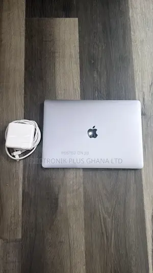 Laptop Apple MacBook Pro 2020 16GB Intel Core i5 SSD 512GB