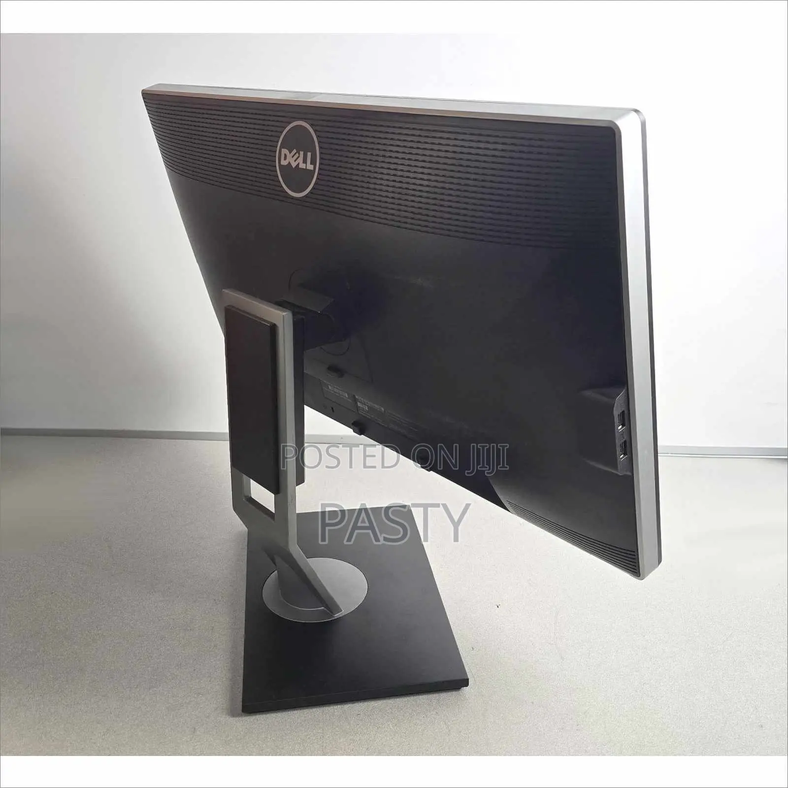 Dell U2713hmt