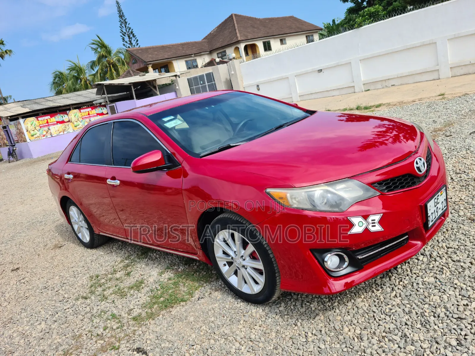 Toyota Camry LE 4dr Sedan (2.5L 4cyl 6A) 2014 Red