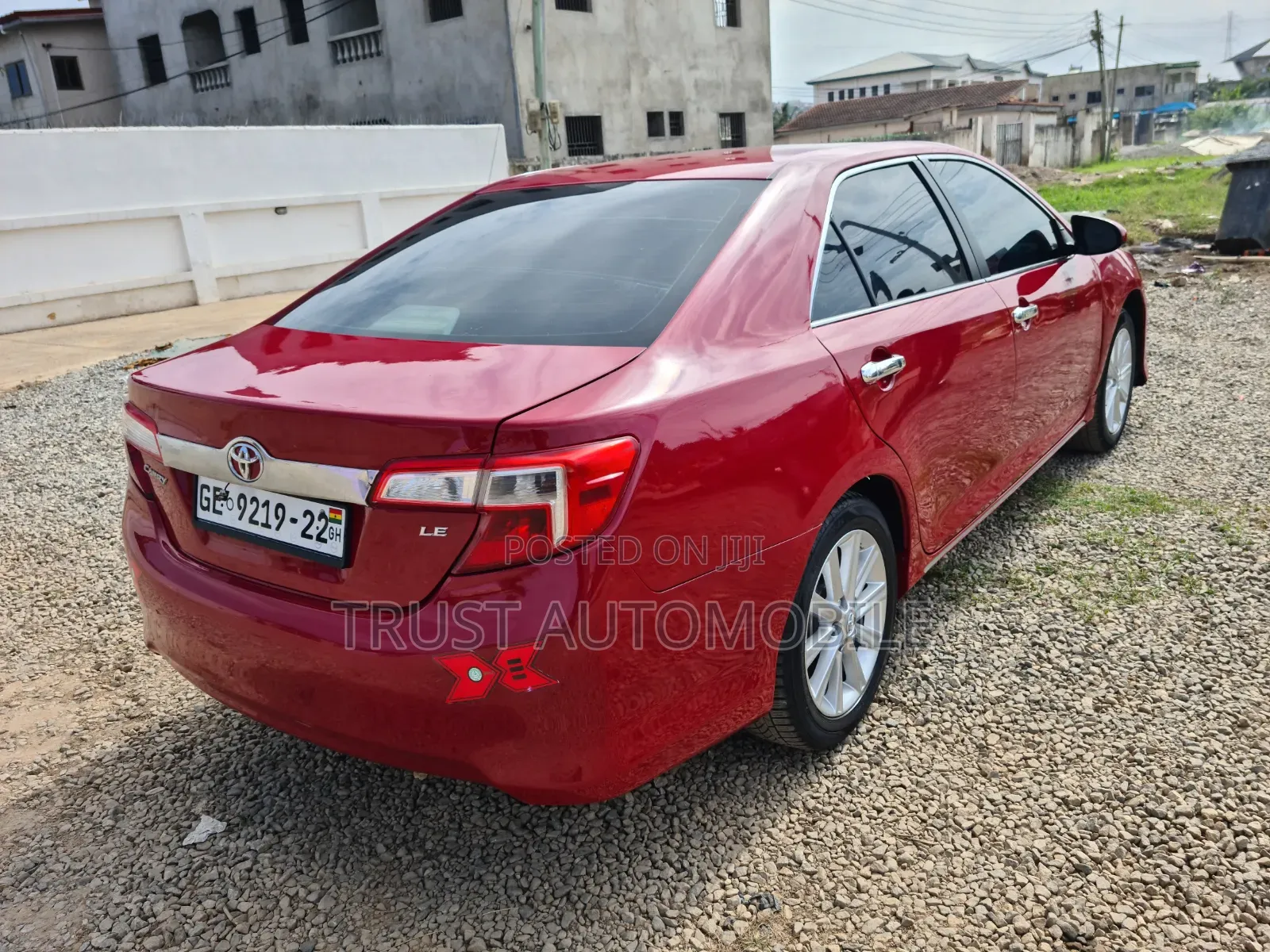 Toyota Camry LE 4dr Sedan (2.5L 4cyl 6A) 2014 Red