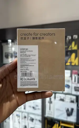 Ulanzi Portable SD Card Reader CC02