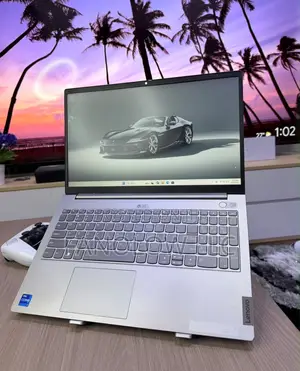 New Laptop Lenovo ThinkBook 15 8GB Intel Core i7 SSD 256GB