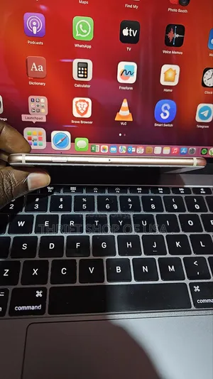 Apple iPhone 8 64 GB Gold