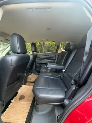 Mitsubishi Outlander SEL FWD 2017 Burgundy