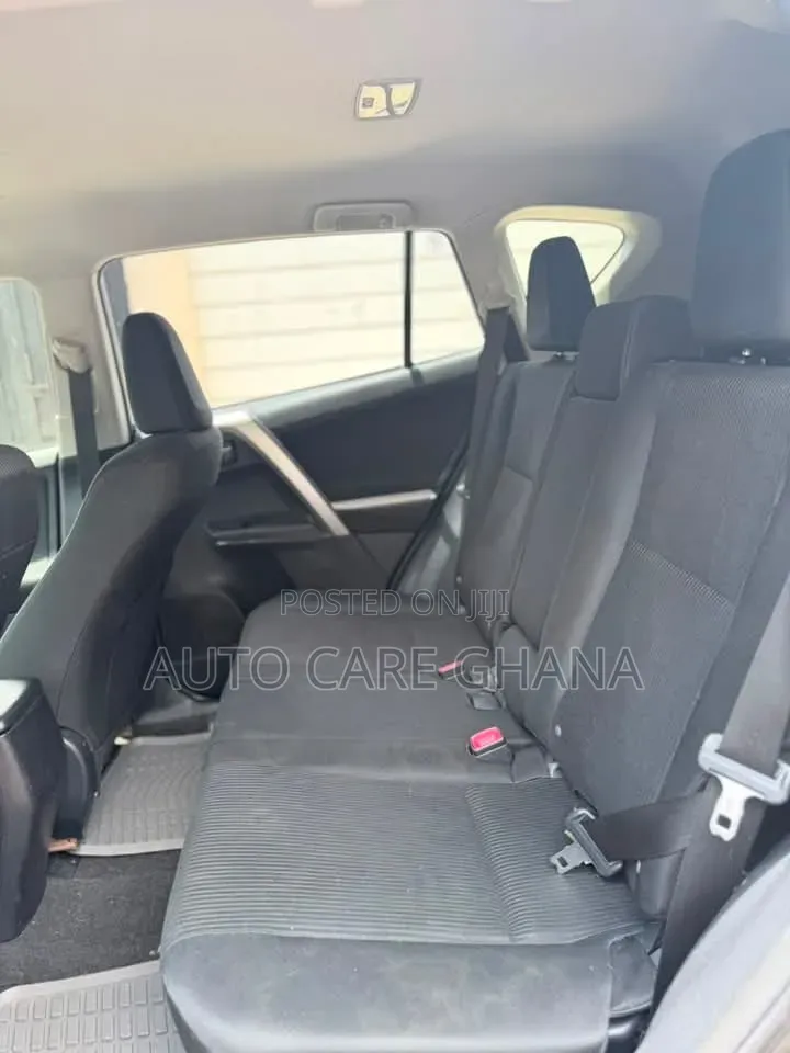 Toyota RAV4 LE 4dr SUV AWD (2.5L 4cyl 6A) 2015 Brown