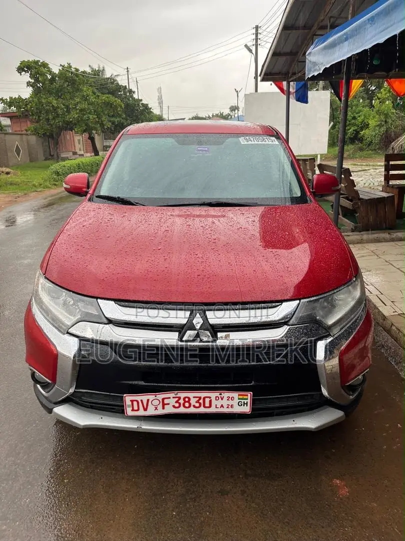 Mitsubishi Outlander 2016 Red