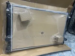 Toyota Camry 2019 2020 2021 2022 2023 2024 Radiator (Water Tank)