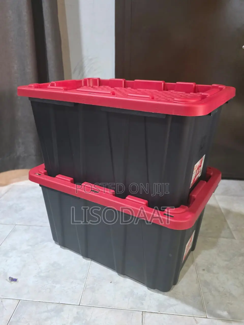 27 Gallons Capacity Plastic Storage Containers
