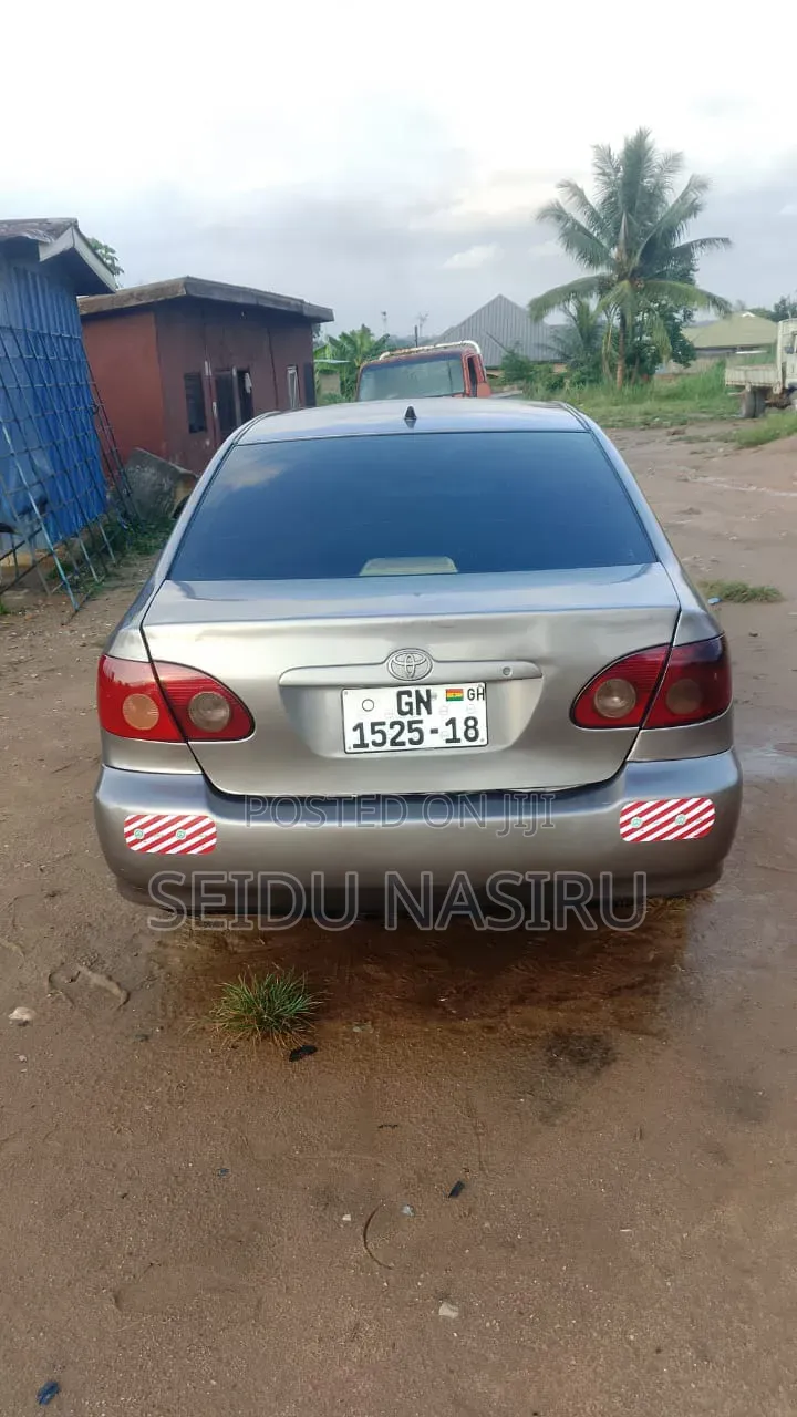 Toyota Corolla LE 2006 Gray