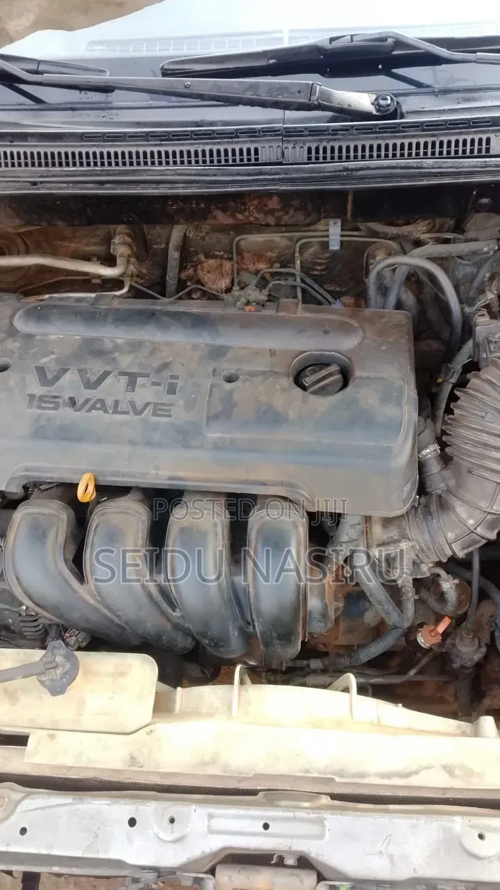 Toyota Corolla LE 2006 Gray