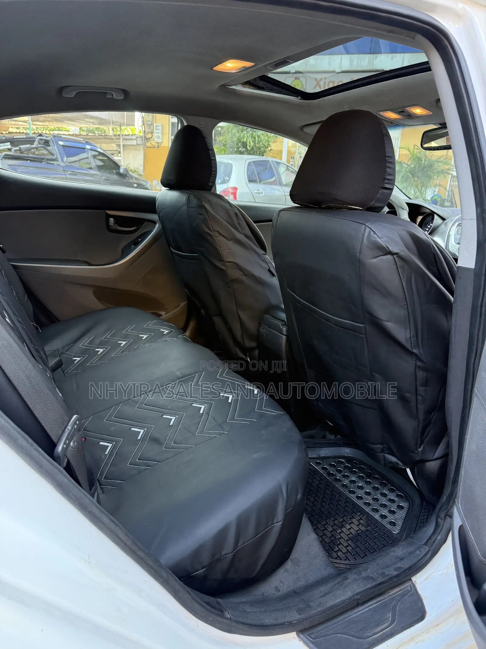 Hyundai Elantra GLS Sedan FWD (1.8L 4cyl 6M) 2013 Gray