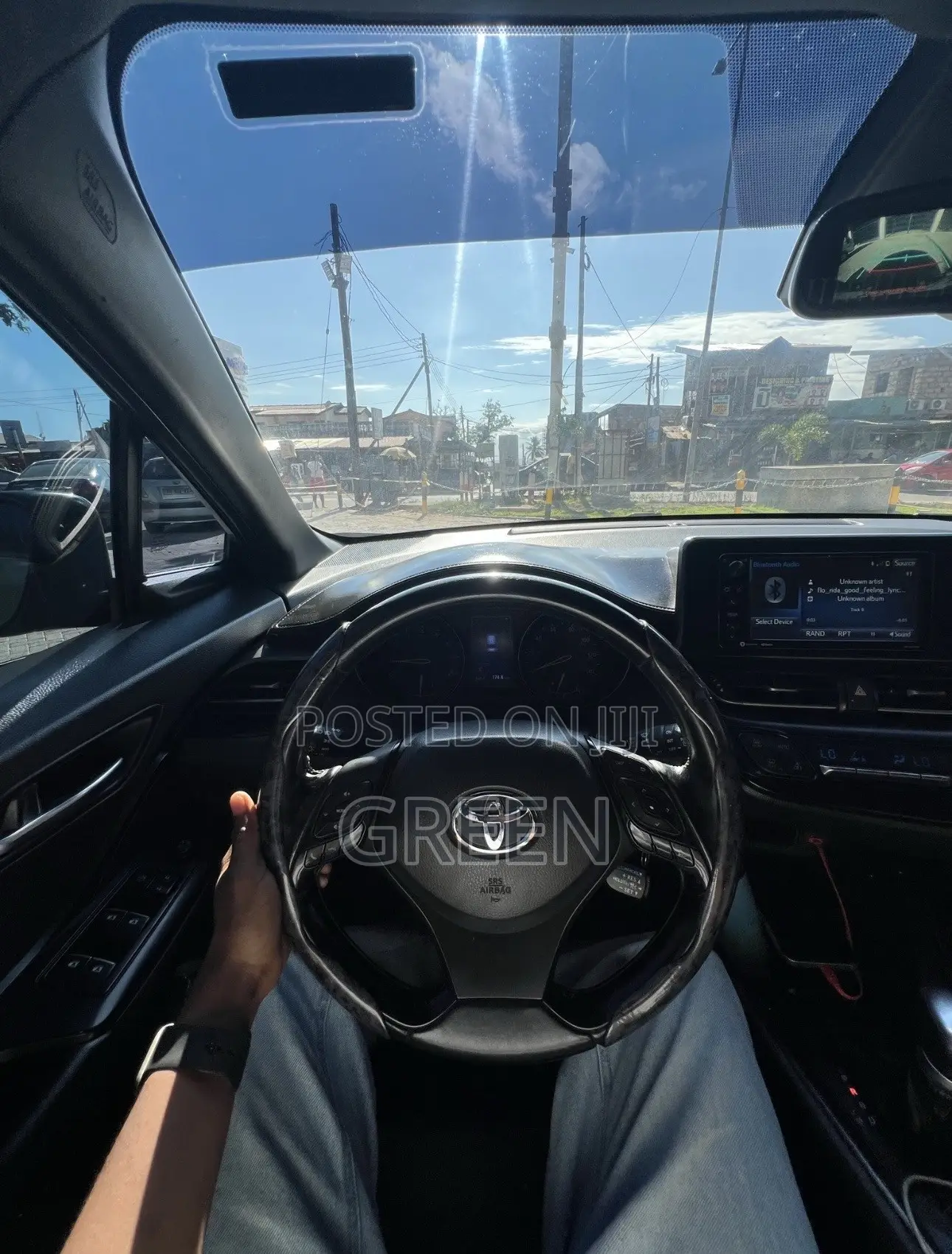 Toyota C-HR XLE Prermium FWD (2.0L 4cyl 2AM) 2018 Green