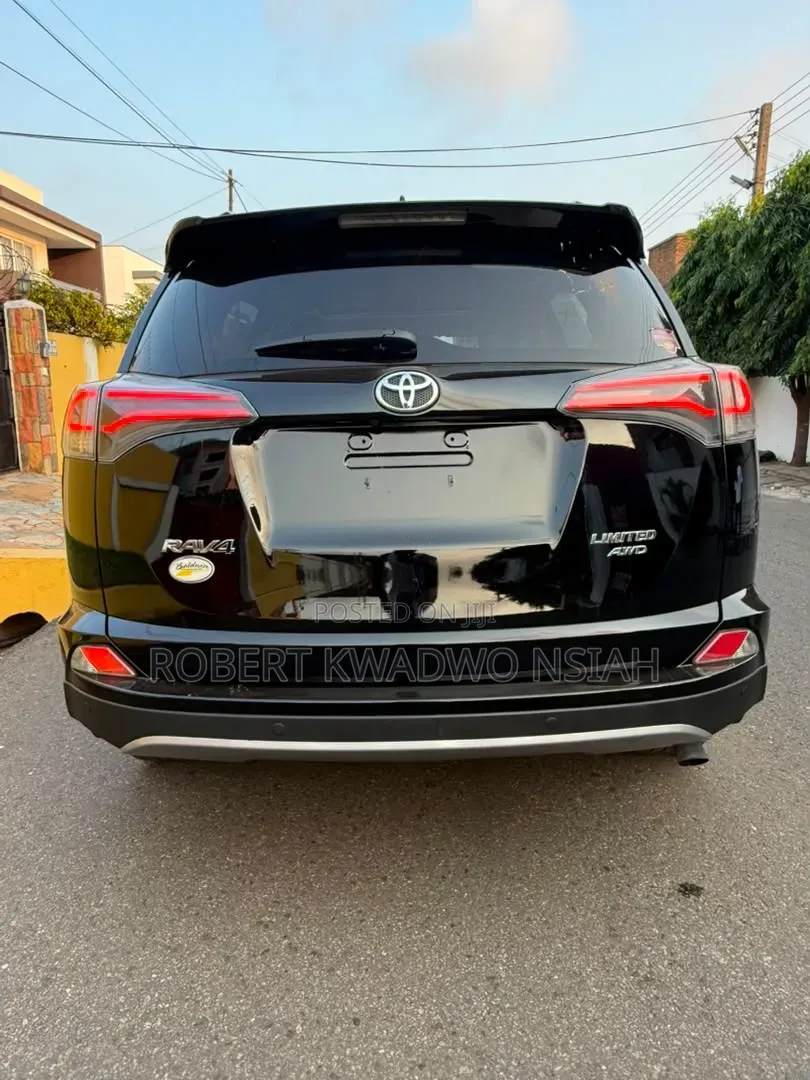 Toyota RAV4 Limited 4dr SUV AWD (2.5L 4cyl 6A) 2018 Black
