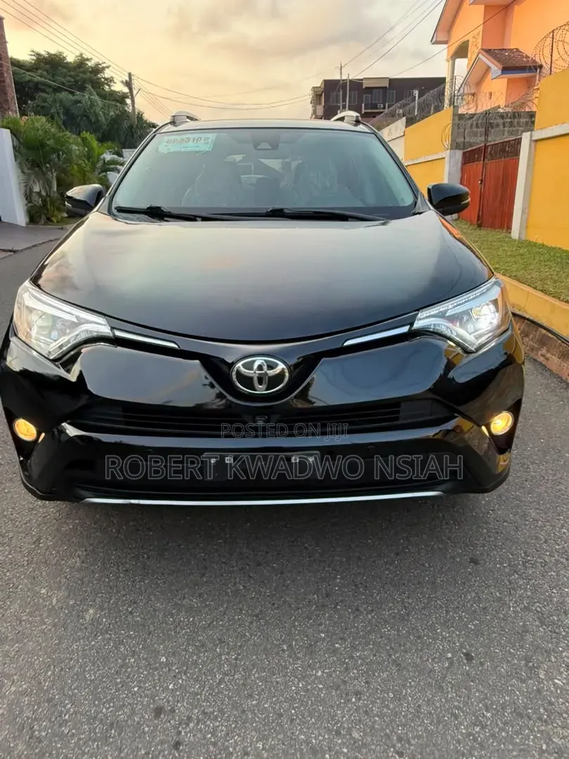 Toyota RAV4 Limited 4dr SUV AWD (2.5L 4cyl 6A) 2018 Black