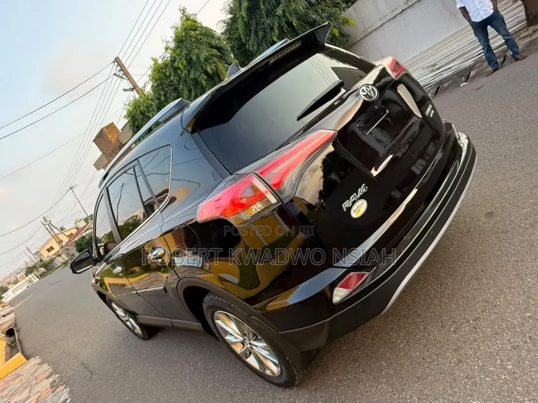 Toyota RAV4 Limited 4dr SUV AWD (2.5L 4cyl 6A) 2018 Black