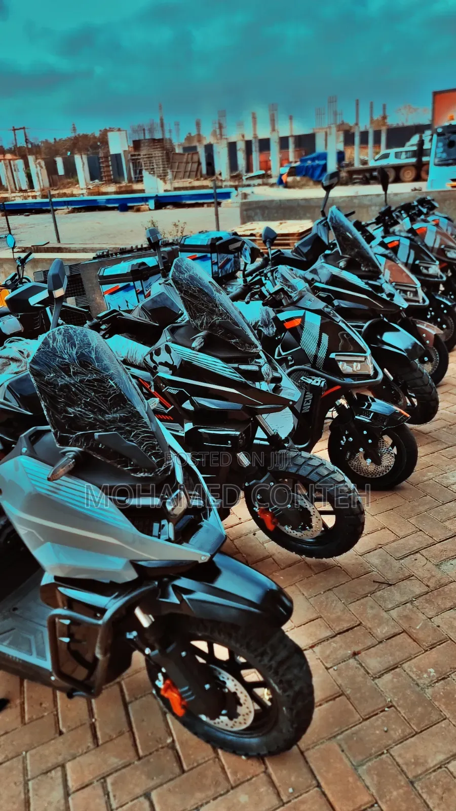 Defender Rechargeable Motorcycle