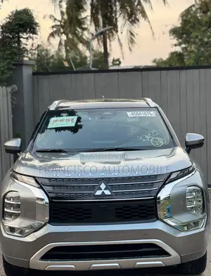 Mitsubishi Outlander SEL Platinum Edition 2024 Gray