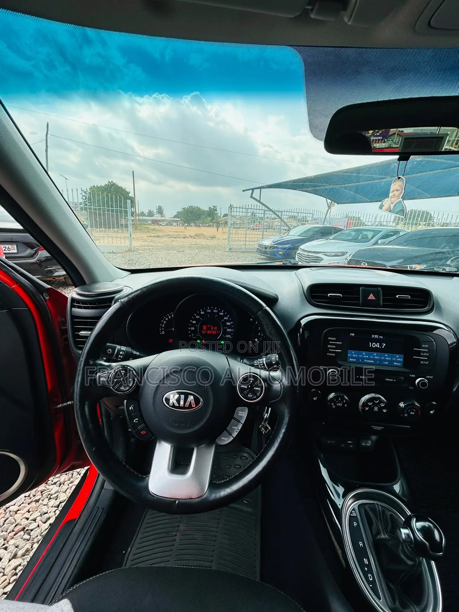 Kia Soul Base Hatchback 2017 Red