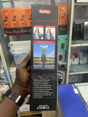 NeePho NP-L12 Live Broadcast Selfie Stick