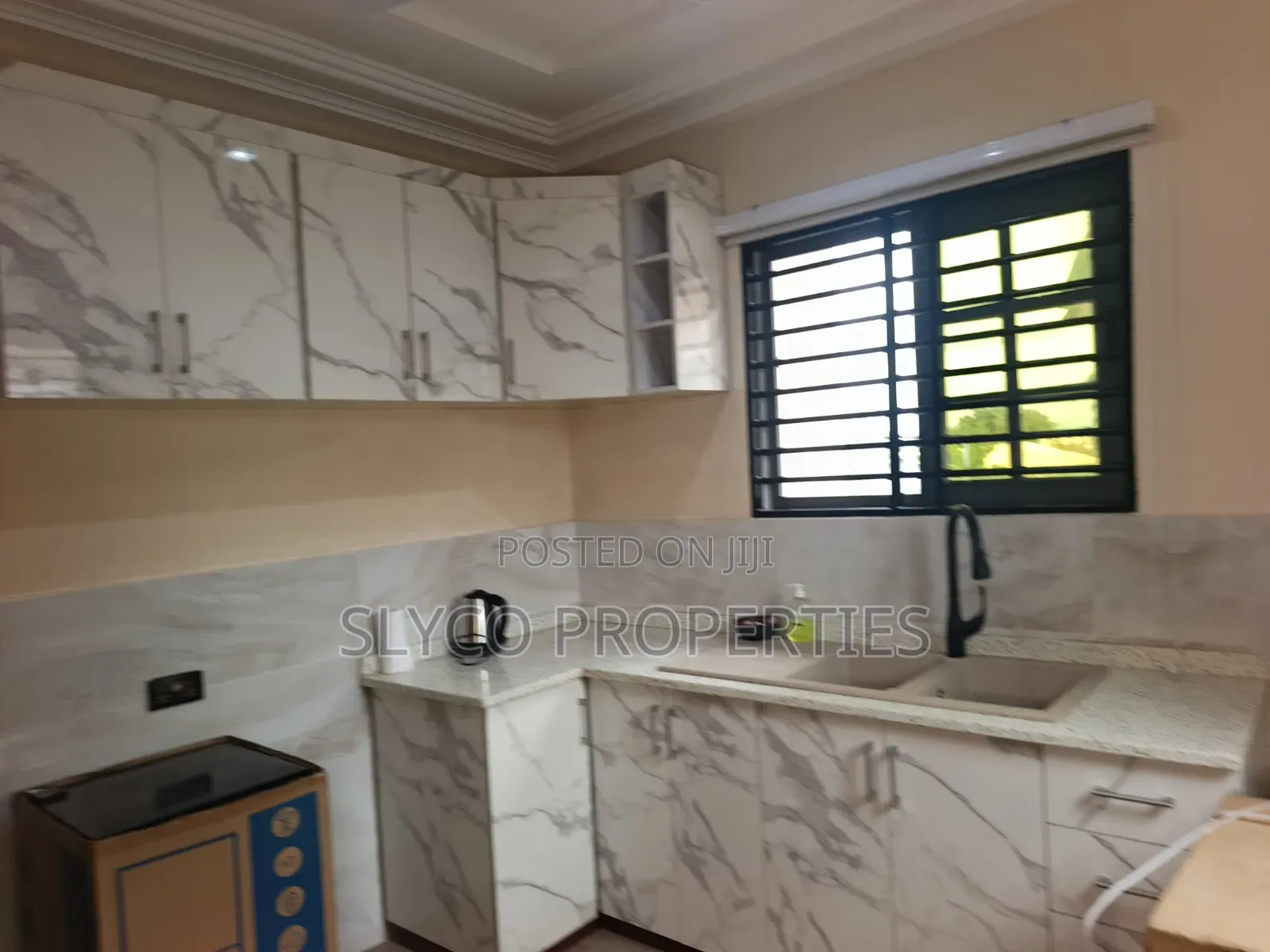 Executive Fully Furnished Two Bedroom Apartment for Short Stay